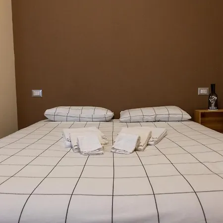 La Stazione فندق مبيت وإفطار 3*